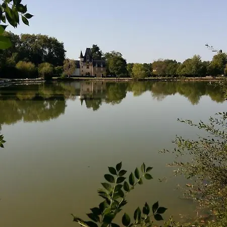 9 Guests - Pet Friendly In Rural West France *