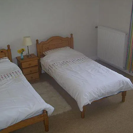 9 Guests - Pet Friendly In Rural West France Vakantiehuis *