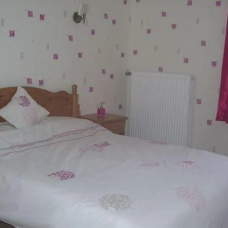 9 Guests - Pet Friendly In Rural West France Clussais-la-Pommeraie
