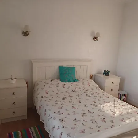 9 Guests - Pet Friendly In Rural West France Vakantiehuis