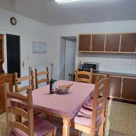 Vakantiehuis 9 Guests - Pet Friendly In Rural West France Clussais-la-Pommeraie