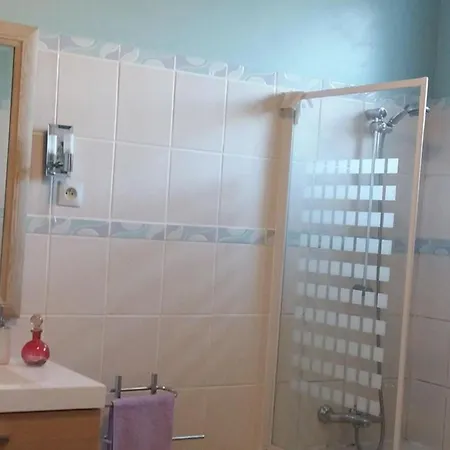 9 Guests - Pet Friendly In Rural West France Feriehus *