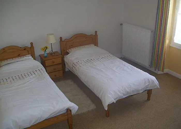 9 Guests - Pet Friendly In Rural West France بيت للعطل *